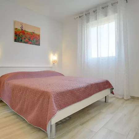 Villa In With Pool And Adriatic Views