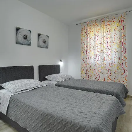 In With Pool And Adriatic Views Villa *